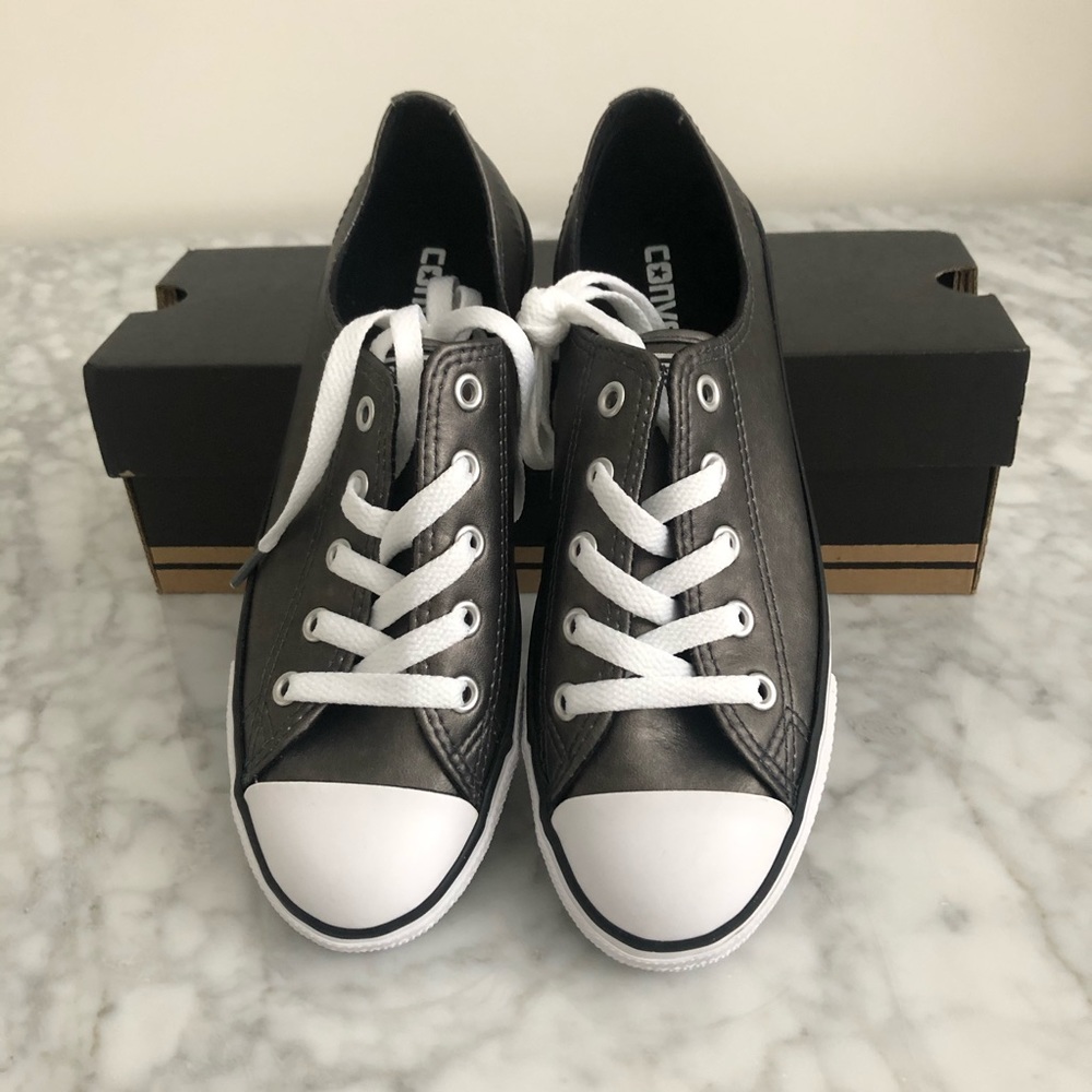 NWT Converse Dainty Metallic Shoes